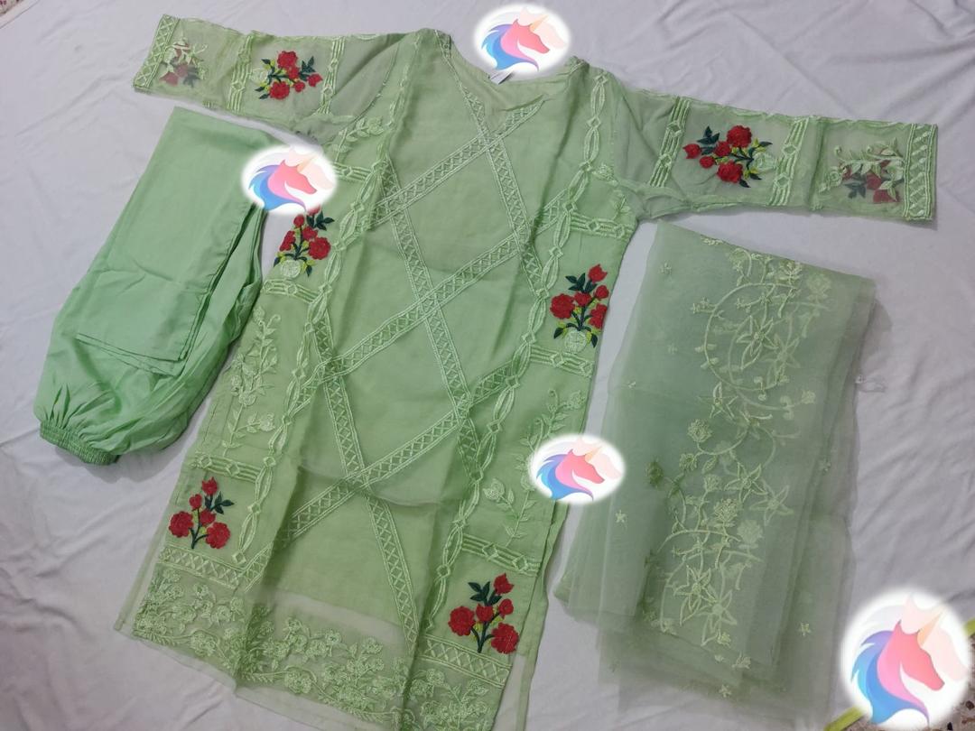 3 Pcs Women's Stitched Embroidered Suit