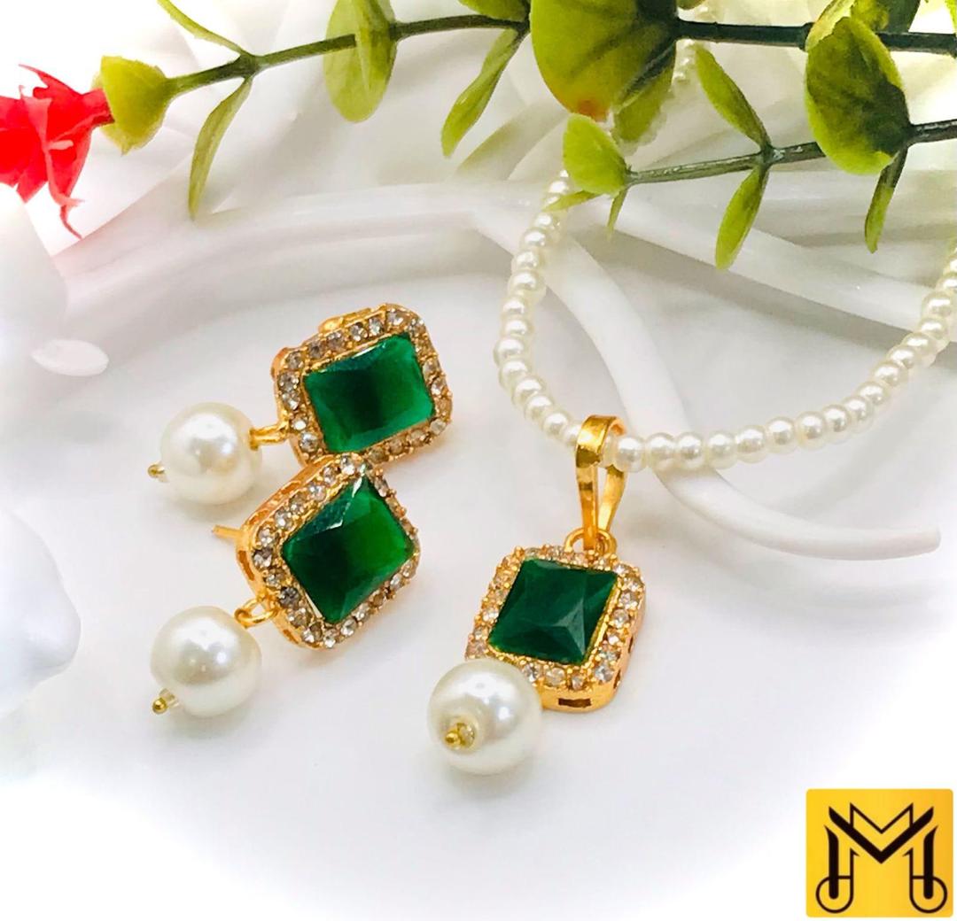 Stunning Gold Plated Kundan Bridal Mala Set